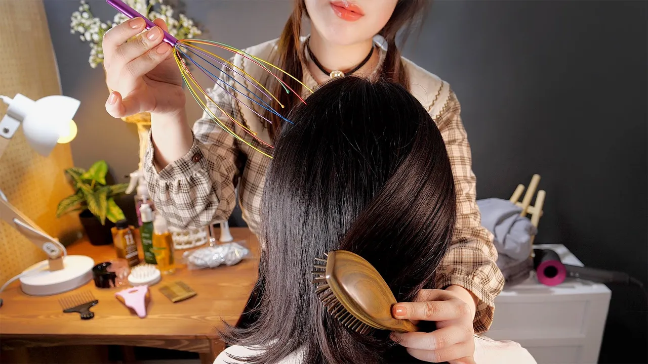 PPOMO真实的梳头发和头皮按摩 真实的头部按摩助眠插图 PPOMO真实的梳头发和头皮按摩 真实的头部按摩助眠插图