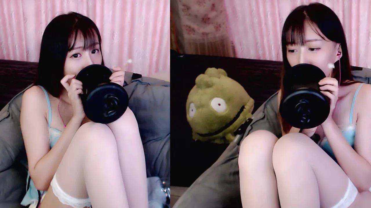 晚安萌学姐ASMR 双人口腔音,掏耳,精心剪辑两耳同时享受插图 晚安萌学姐ASMR 双人口腔音,掏耳,精心剪辑两耳同时享受插图