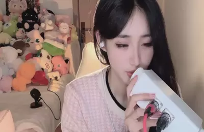 付费视频-啵啵梨_付费舔耳