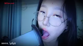 付费视频-酥酥学姐_舔耳_酥酥学姐_近距离舔耳