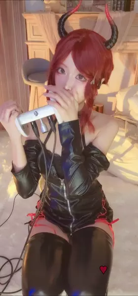 付费视频-二呆啾_妹魔竖屏