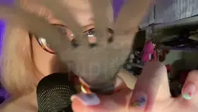 pipi酱睡不醒_舔叉子_洞洞勺_舔叉子_洞洞勺-助眠音声网