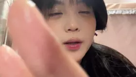 付费视频-小也睡不醒_舔手指