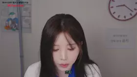 Yoonying_俱乐部房间里清理和舔丙烯酸-助眠音声网